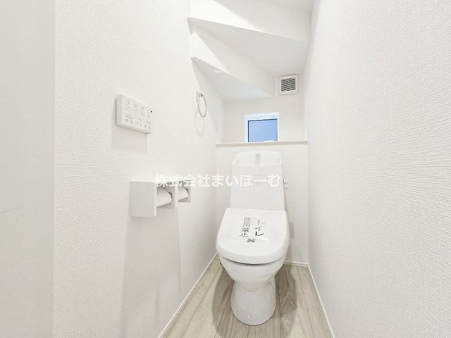 ��ʌ�����s�k���� �̐V�z��ˌ��Ẵg�C��