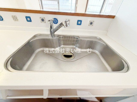 ��ʌ��������܎s��΋搼��4���ڂ̒��È�ˌ��ẴL�b�`��