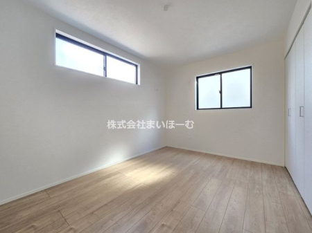 ��ʌ��������܎s�Y�a��{��5���ڂ̐V�z��ˌ��Ă̂��̑�����