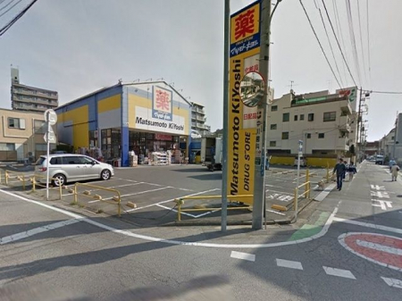 周辺環境　アコレ西川口駅東店 徒歩10分。 780m