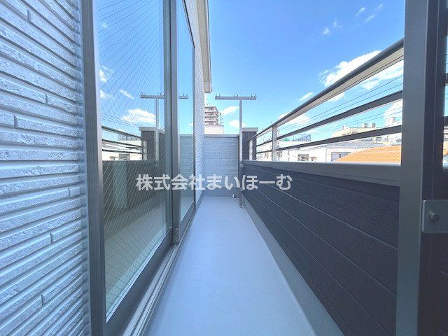 ʌs1ڂ̐VzˌẴoRj[