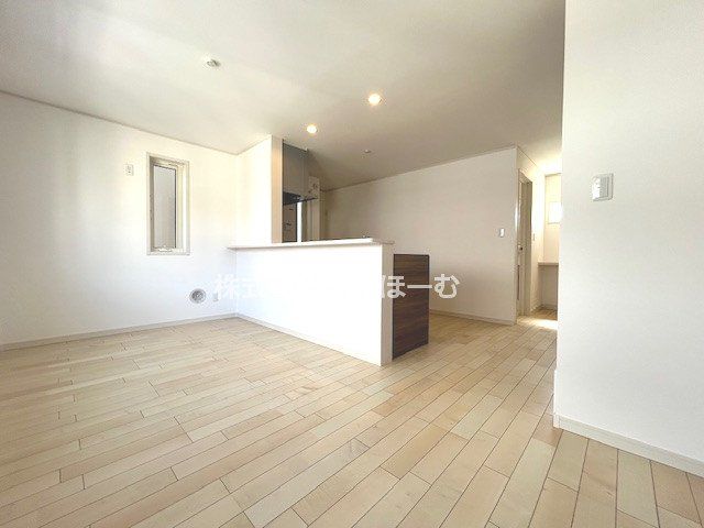 ʌs1ڂ̐VzˌẴrO