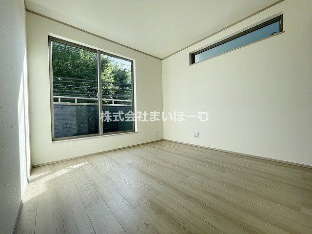 ʌs̉5ڂ̐VzˌĂ̂̑