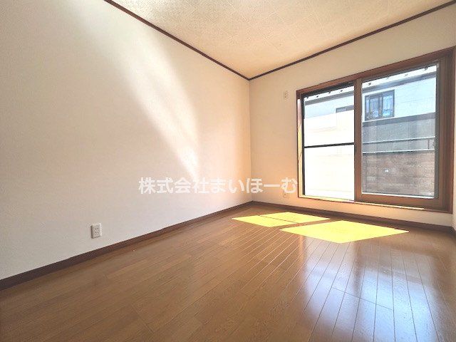 ʌ܎s΋厚q ̒ÈˌĂ̂̑