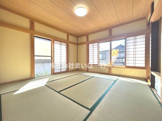 ʌ܎s΋厚q ̒ÈˌĂ̂̑