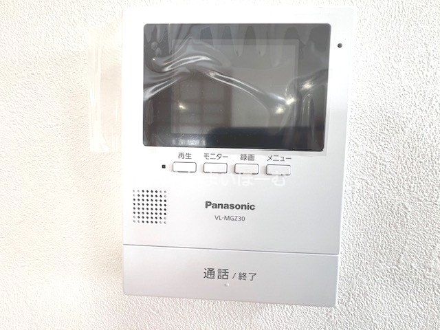 ʌzJsԖ쒬5ڂ̒ÈˌĂ̂̑