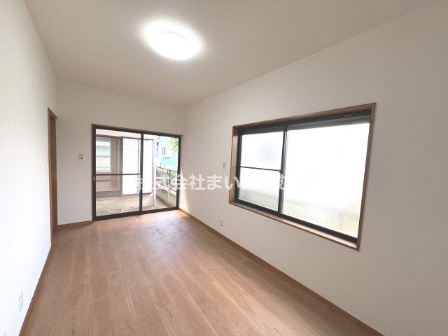 ʌzJsԖ쒬5ڂ̒ÈˌĂ̂̑