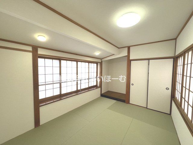 ʌzJsԖ쒬5ڂ̒ÈˌĂ̂̑