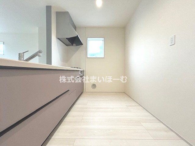 埼玉県川口市大字新井宿 の新築一戸建てのキッチン