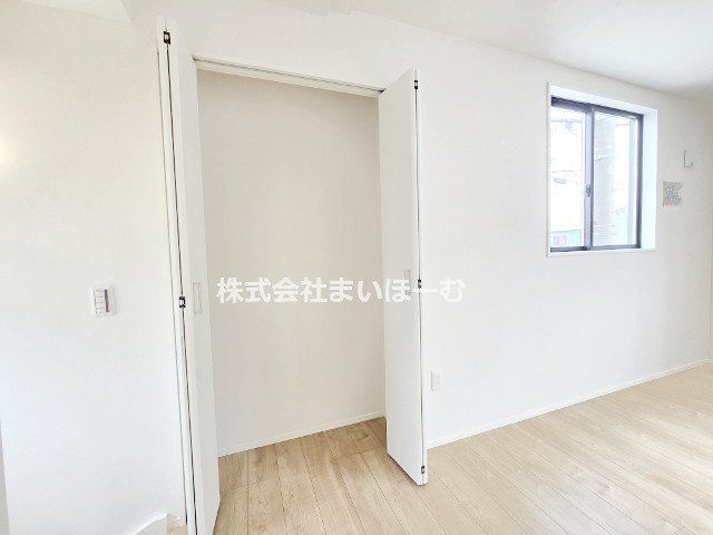 ʌsŉ3ڂ̐VzˌẴrO