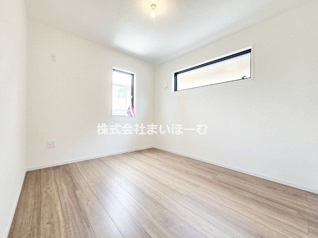 ʌs̉3ڂ̐VzˌĂ̂̑