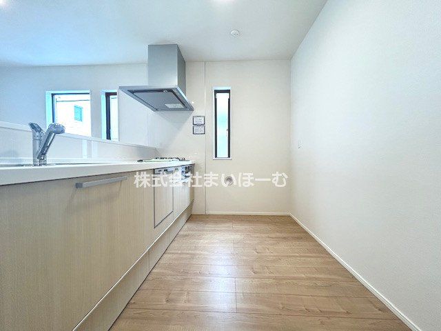 埼玉県川口市西青木3丁目の新築一戸建てのキッチン