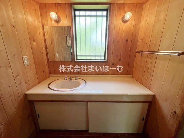 쌧skR ̒ÈˌĂ̐ʑEʏ