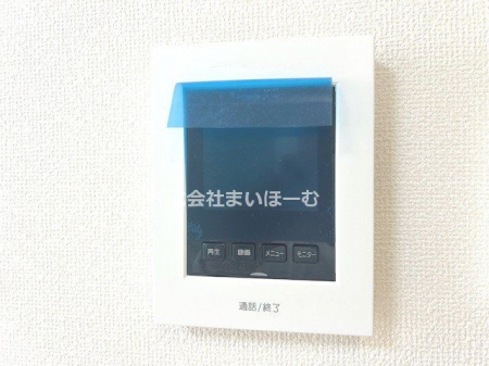 ̑@yj^[tHzK҂mFł郂j^[tC^[zŁAq܂Ԃ̍ۂɂS
