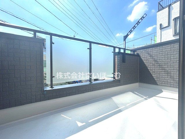 ʌs5ڂ̐VzˌẴoRj[