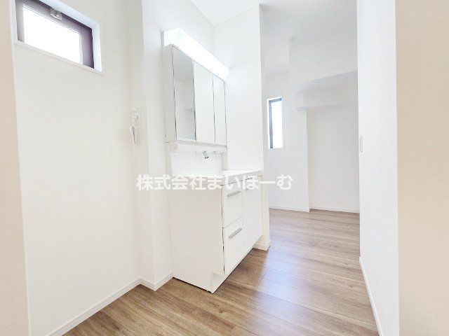 ʌ܎sYa匴2ڂ̐VzˌĂ̐ʑEʏ