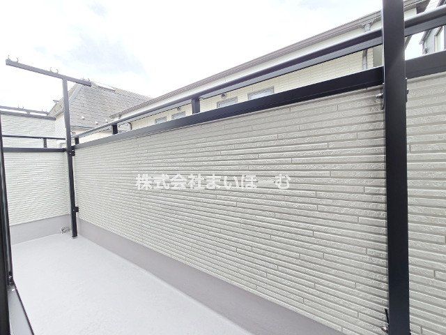 skԉHk3ڂ̐VzˌẴoRj[