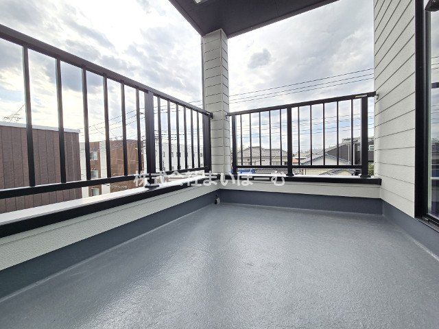 ʌs3ڂ̐VzˌẴoRj[