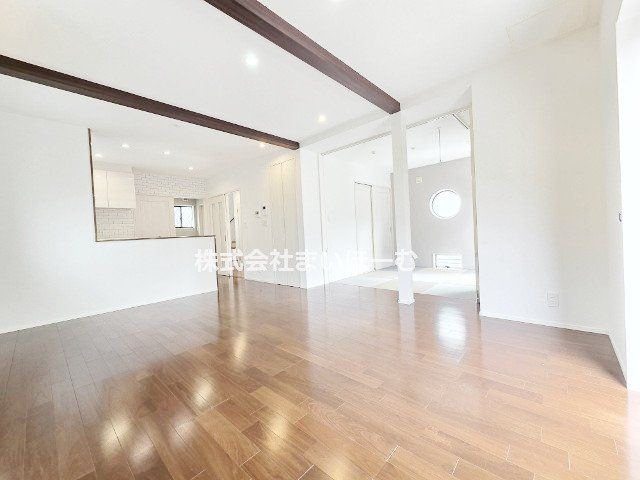 ʌs厚s ̒ÈˌẴrO