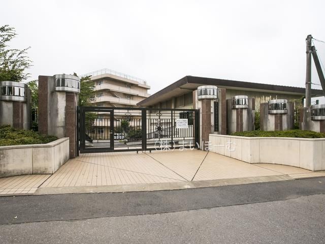 ʌ܎s΋{{2ڂ̒ÈˌĂ̎ӊ