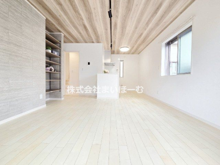 ʌs씵J1ڂ̐VzˌẴrO