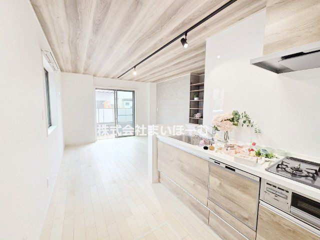 ʌs씵J1ڂ̐VzˌẴrO