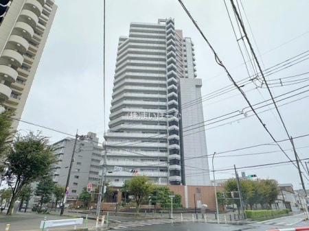 埼玉県川口市飯塚3丁目の中古マンションの現地外観写真