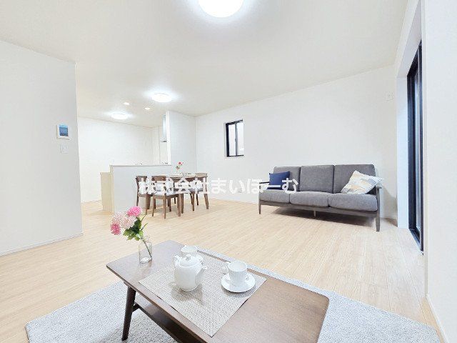 ��ʌ�����s�k���� �̐V�z��ˌ��Ẵ��r���O