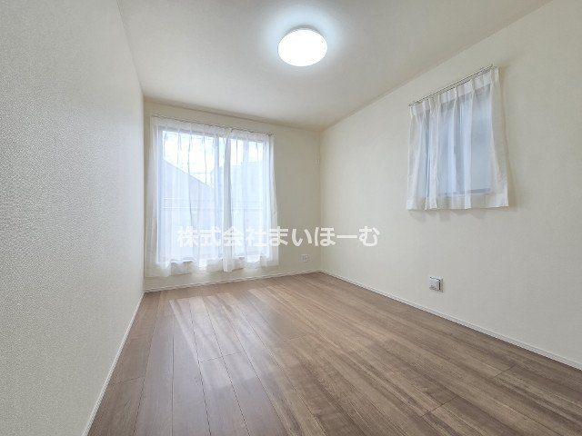 ʌs≺3ڂ̐VzˌĂ̂̑