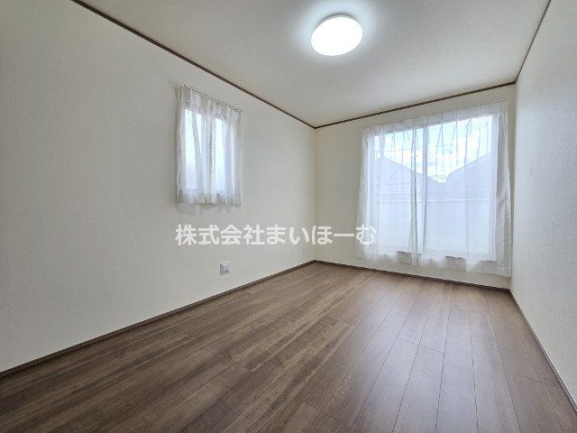 ʌs≺3ڂ̐VzˌĂ̂̑