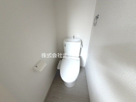 ʌ܎s΋厚O ̐VzˌẴgC