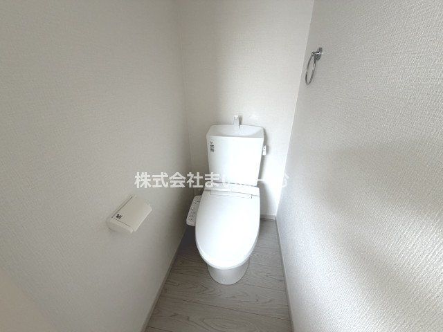 ʌ܎s΋厚O ̐VzˌẴgC