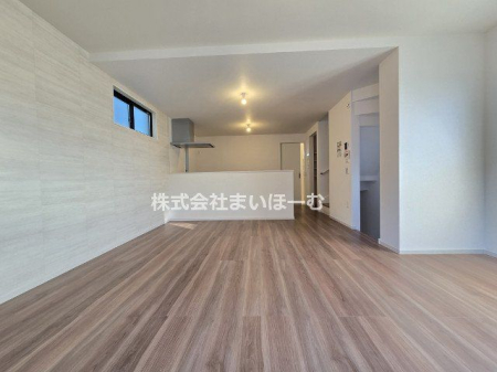 s{ؓ쒬 ̐VzˌẴrO