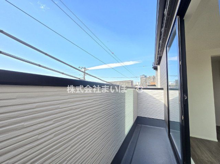 ʌns쒬1ڂ̐VzˌẴoRj[