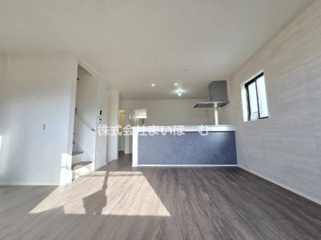 ʌns쒬1ڂ̐VzˌẴrO