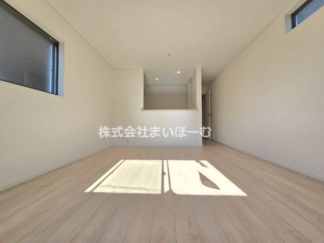 ʌns쒬3ڂ̐VzˌẴrO