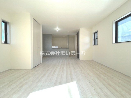 ��ʌ�����s�厚�_�� �̐V�z��ˌ��Ẵ��r���O