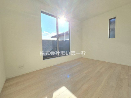 ��ʌ�����s�˒�5���ڂ̐V�z��ˌ��Ă̂��̑�����