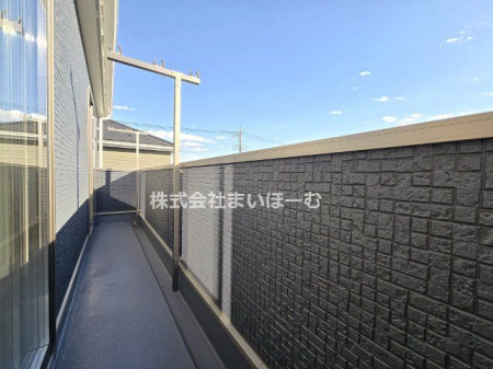 ��ʌ�����s�˒�5���ڂ̐V�z��ˌ��Ẵo���R�j�[