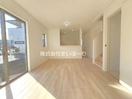 ��ʌ�����s�˒�5���ڂ̐V�z��ˌ��Ẵ��r���O