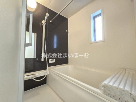 ��ʌ�����s�˒�5���ڂ̐V�z��ˌ��Ă̗���