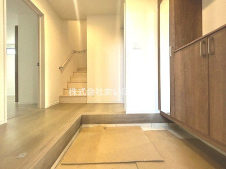 ��ʌ�����s����4���ڂ̐V�z��ˌ��Ă̌���