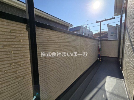 ��ʌ�����s����1���ڂ̐V�z��ˌ��Ẵo���R�j�[