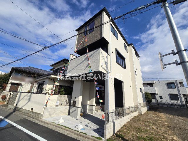 ��ʌ��������܎s�Y�a��_��1���ڂ̐V�z��ˌ��Ă̌��n�O�ώʐ^