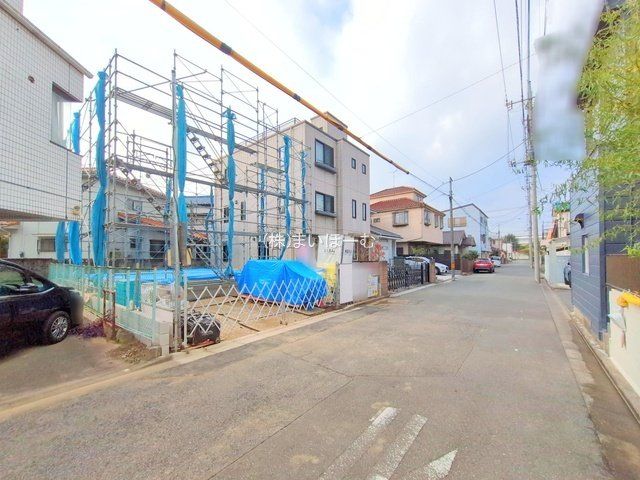 ��ʌ�����s���̉�1���ڂ̐V�z��ˌ��Ă̌��n�O�ώʐ^