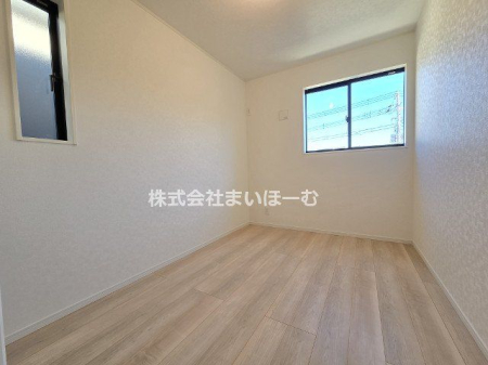 ��ʌ�����s��ؐ�4���ڂ̐V�z��ˌ��Ă̂��̑�����