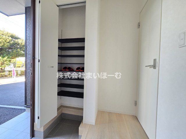 ��ʌ�����s��ؐ�4���ڂ̐V�z��ˌ��Ă̌���