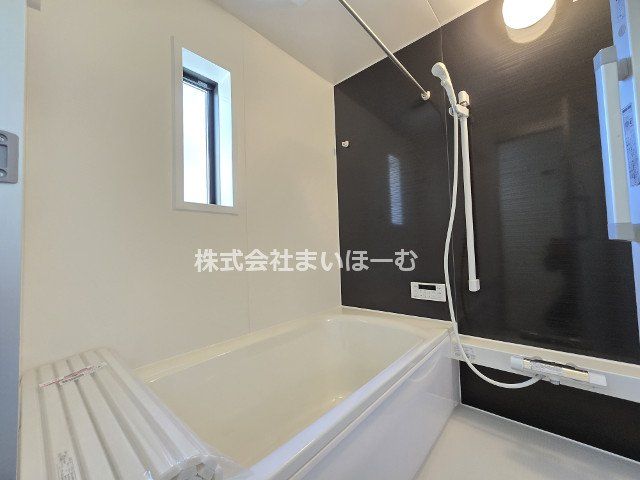 ��ʌ�����s��ؐ�4���ڂ̐V�z��ˌ��Ă̗���