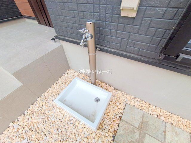 ��ʌ�����s�핽3���ڂ̐V�z��ˌ��Ă̌��n�O�ώʐ^