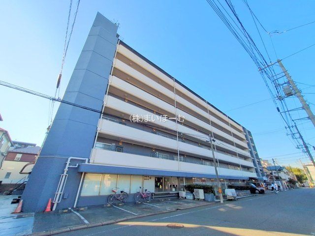 ��ʌ�����s���L1���ڂ̒��Ã}���V�����̌��n�O�ώʐ^